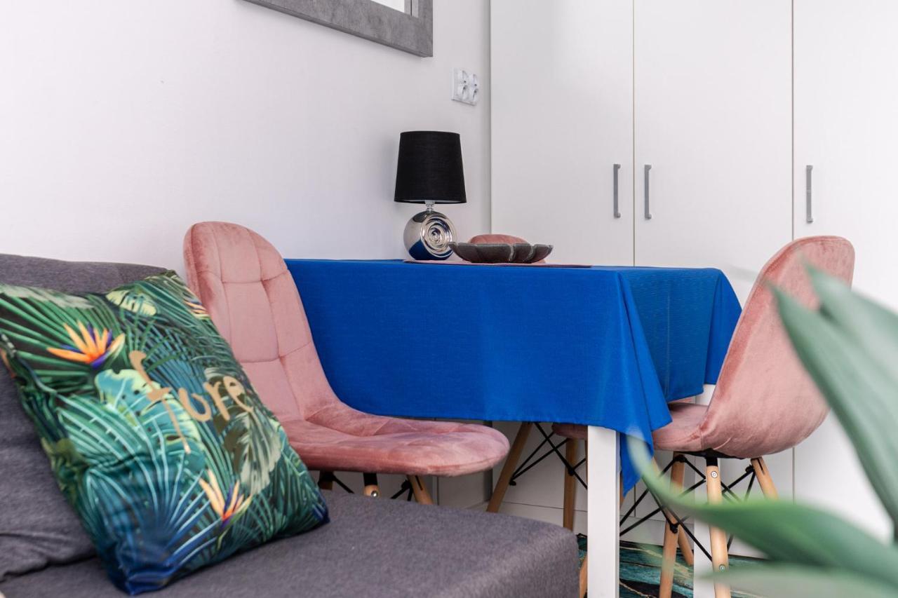 Apartament Apartament Kolorowe Balkony Czyzewskiego 3 *