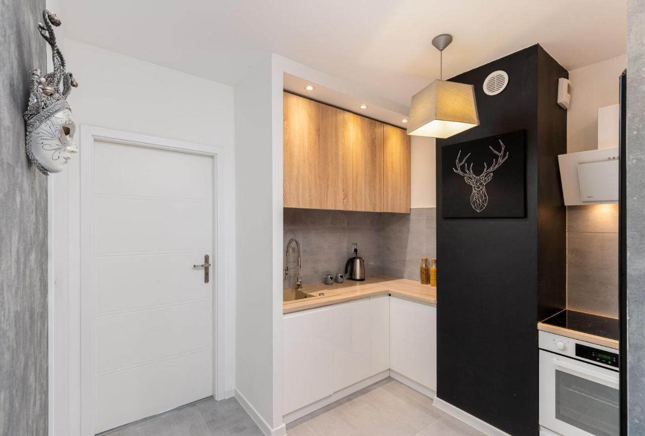 Apartament Apartament Kolorowe Balkony Czyzewskiego 3 *