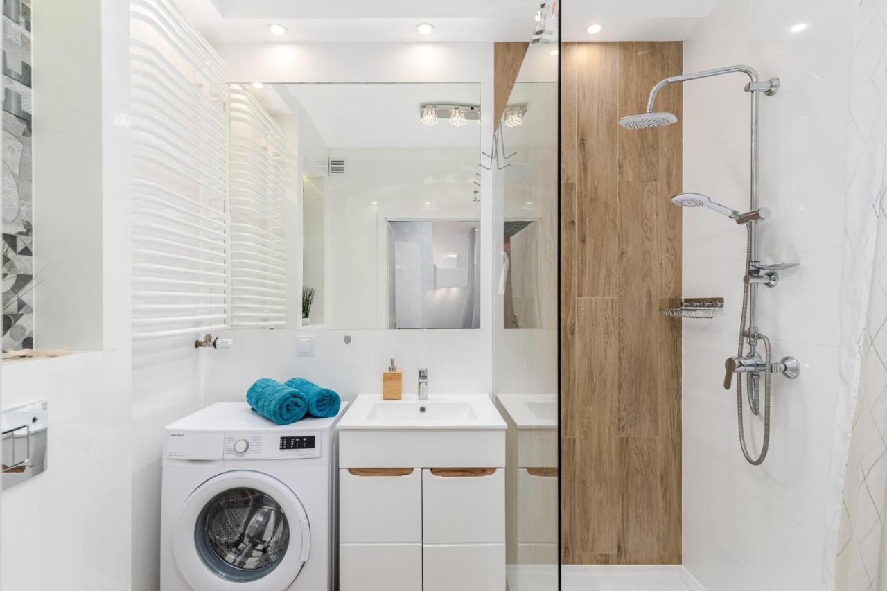 Apartament Apartament Kolorowe Balkony Czyzewskiego 3 *